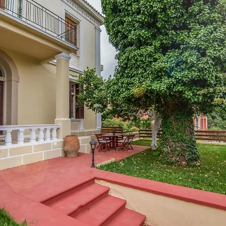 Cornelia's Garden Historic At Chania Center *