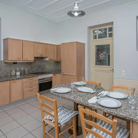 Cornelia's Garden Historic At Chania Center 度假居 干尼亞